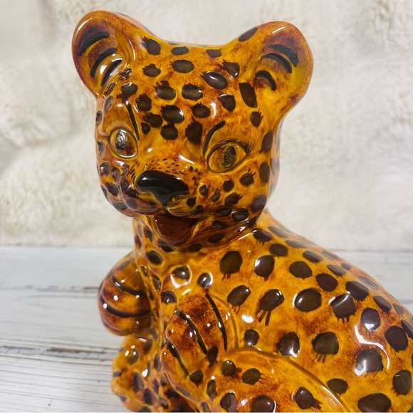 Vintage Molded Glazed Ceramic Baby Leopard Cheetah Cub 8”Animal Figurine Statue - Picture 7 of 15